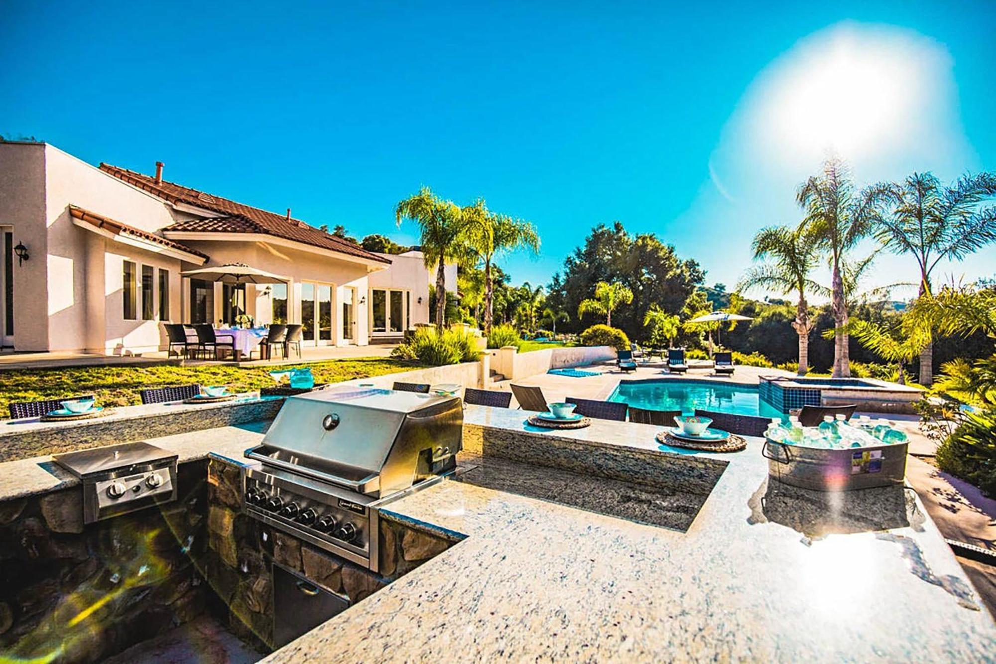 Grapevine By Avantstay Secluded 5Br Villa 4 Acres Of Vineyards Avo Groves Temecula Exterior photo