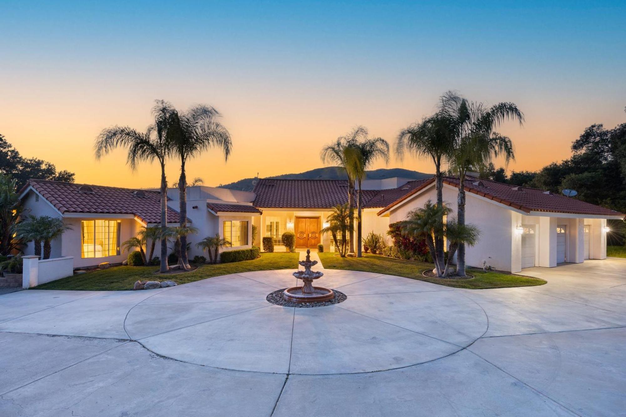 Grapevine By Avantstay Secluded 5Br Villa 4 Acres Of Vineyards Avo Groves Temecula Exterior photo