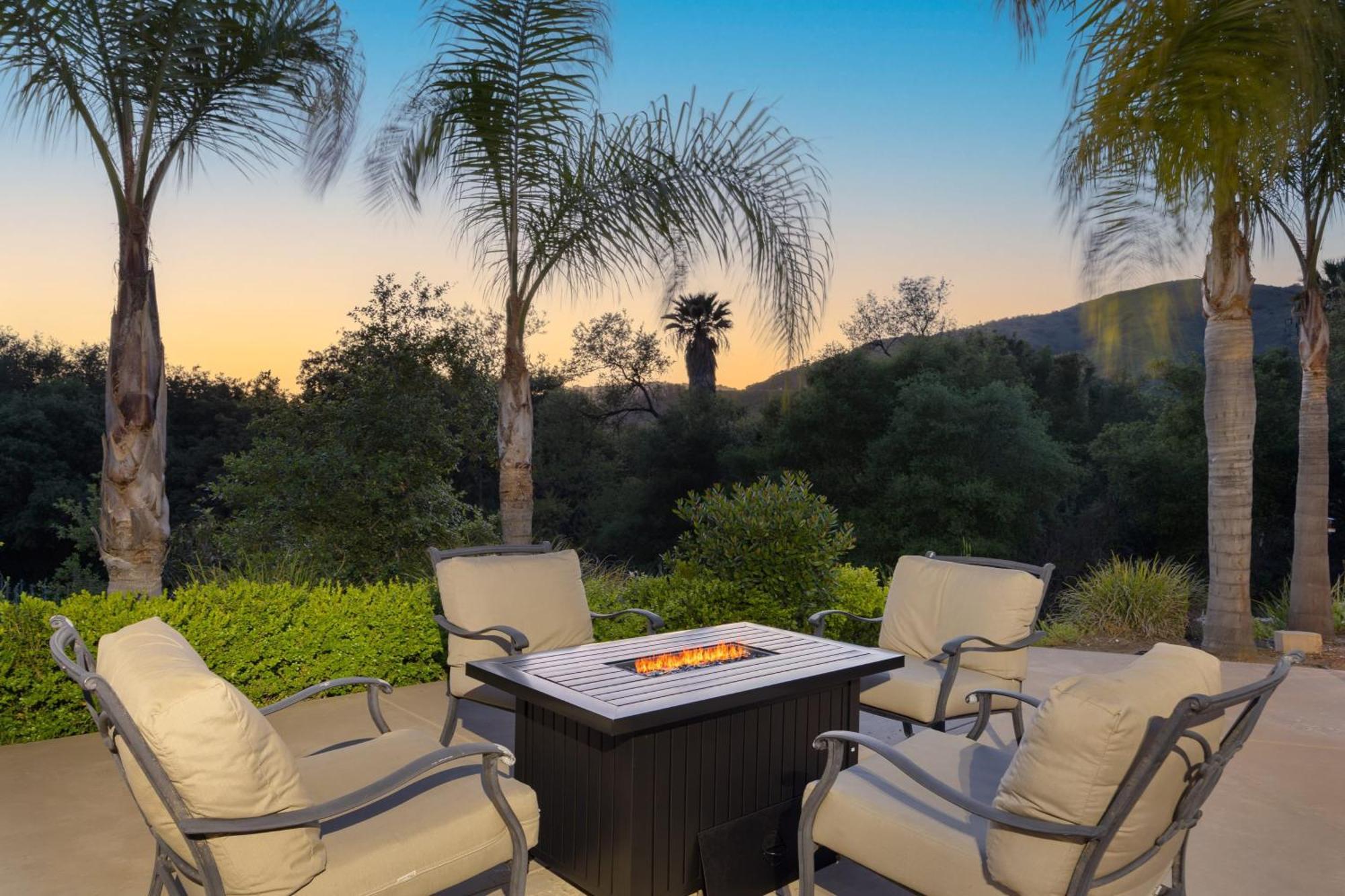 Grapevine By Avantstay Secluded 5Br Villa 4 Acres Of Vineyards Avo Groves Temecula Exterior photo