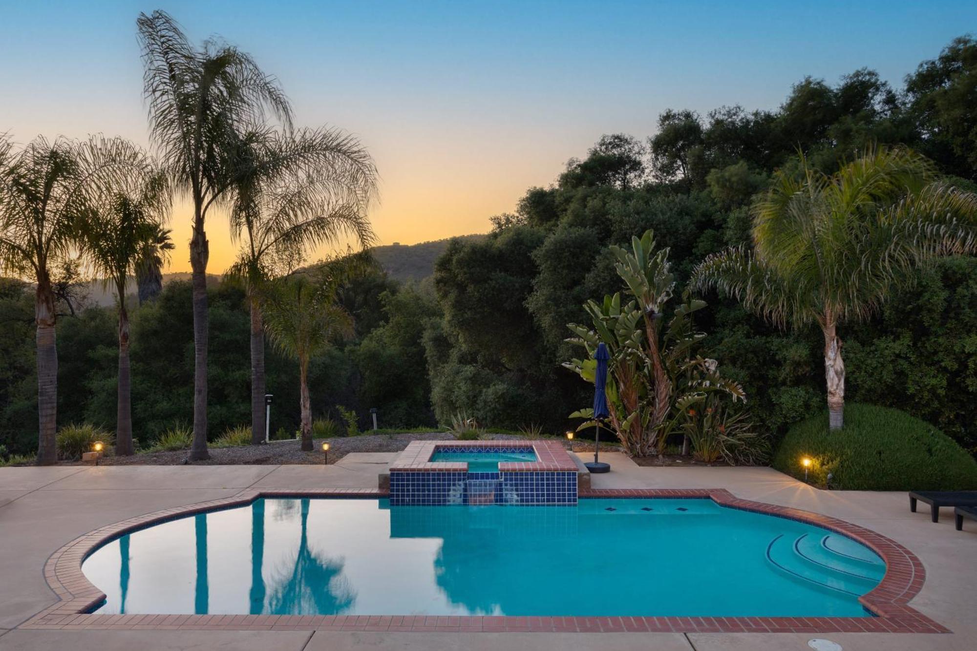 Grapevine By Avantstay Secluded 5Br Villa 4 Acres Of Vineyards Avo Groves Temecula Exterior photo